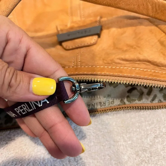 Perlina Womens Brown Leather Shoulder Handbag Zip Pockets Striped Side Design - Picture 4 of 14